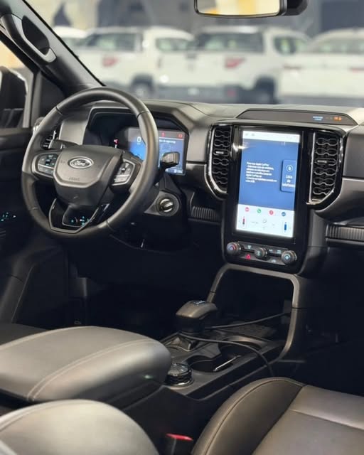 FORD RANGER XLT 3.0 V6 TURBO DIESEL - Imagem 5