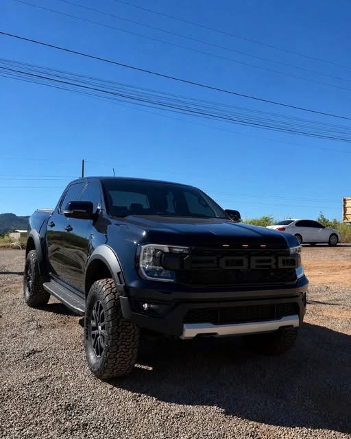 FORD RANGER XLT 3.0 V6 TURBO DIESEL - Imagem 8