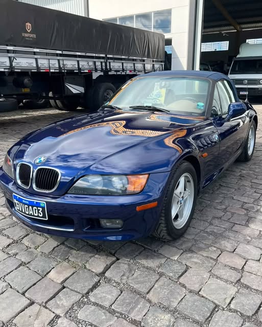 BMW Z3 - Imagem 11