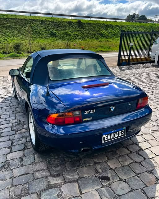 BMW Z3 - Imagem 12