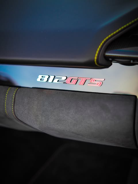 FERRARI 812 GTS - Imagem 12