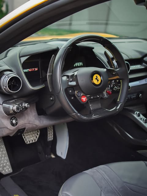 FERRARI 812 GTS - Imagem 4