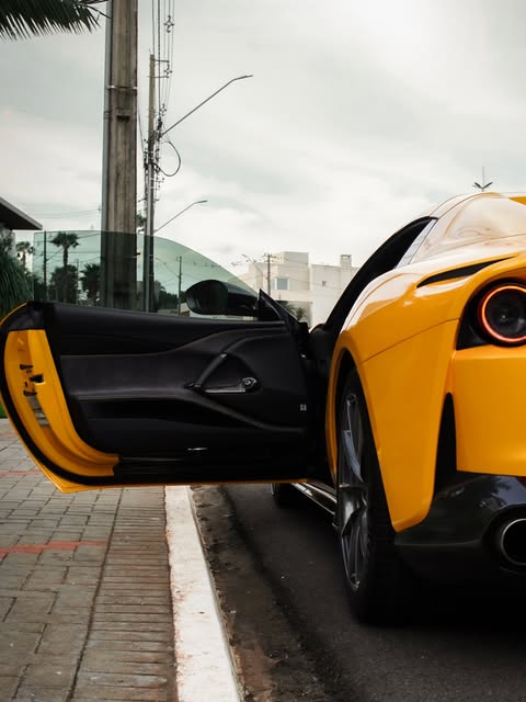FERRARI 812 GTS - Imagem 10