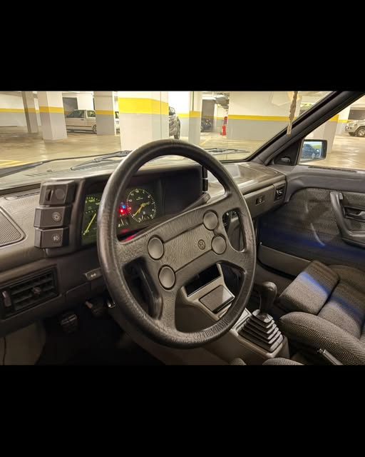 VOLKSWAGEN VOYAGE - Imagem 2