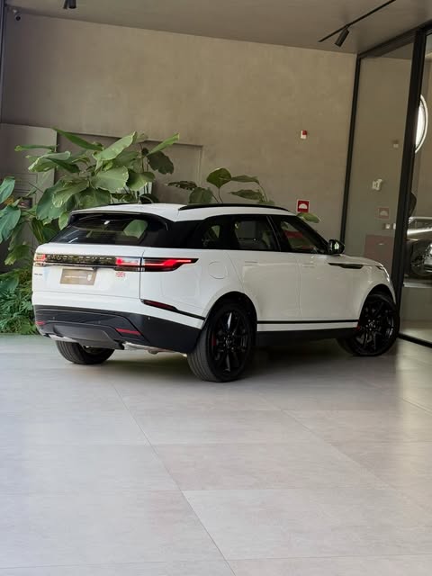 LAND ROVER RANGE ROVER VELAR P400E R-DYNAMIC HSE - Imagem 11