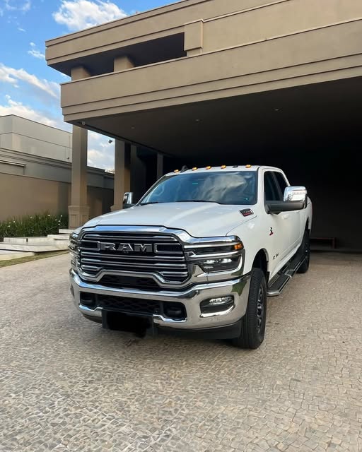 RAM 2500 LARAMIE RODEO - Imagem 1