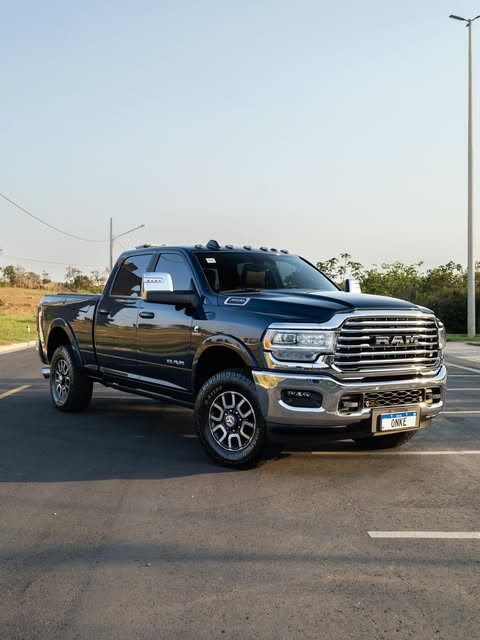 RAM 3500 LIMITED LONGHORN - Imagem 1