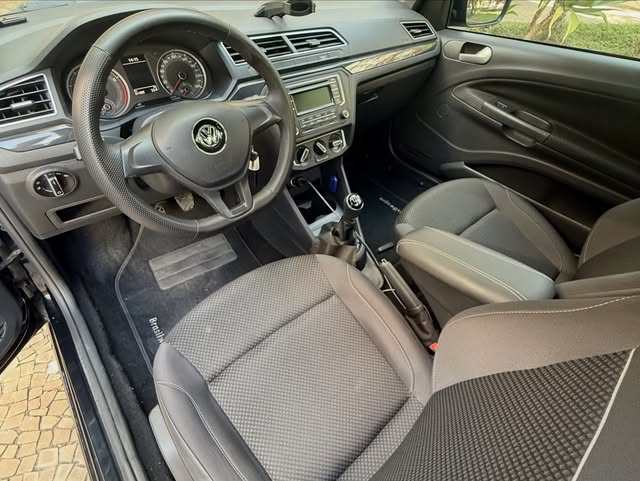 VOLKSWAGEN SAVEIRO - Imagem 5