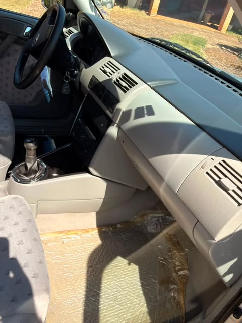 VOLKSWAGEN GOL CONFORTILINE - Imagem 12