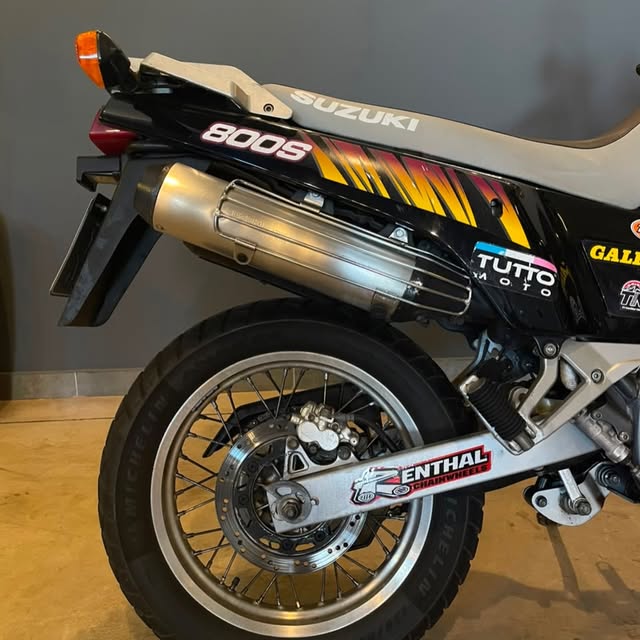 SUZUKI DR 800 S - Imagem 5