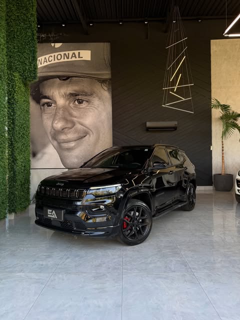 JEEP COMPASS BLACKHAWK AT9 - Imagem 1