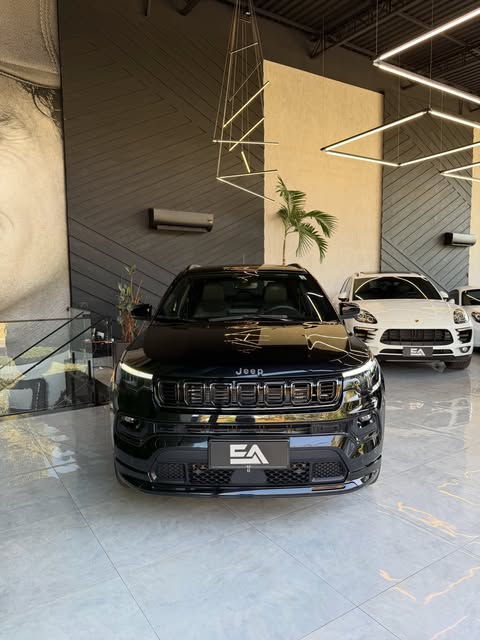 JEEP COMPASS BLACKHAWK AT9 - Imagem 2