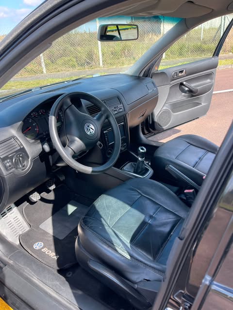 VOLKSWAGEN BORA - Imagem 13