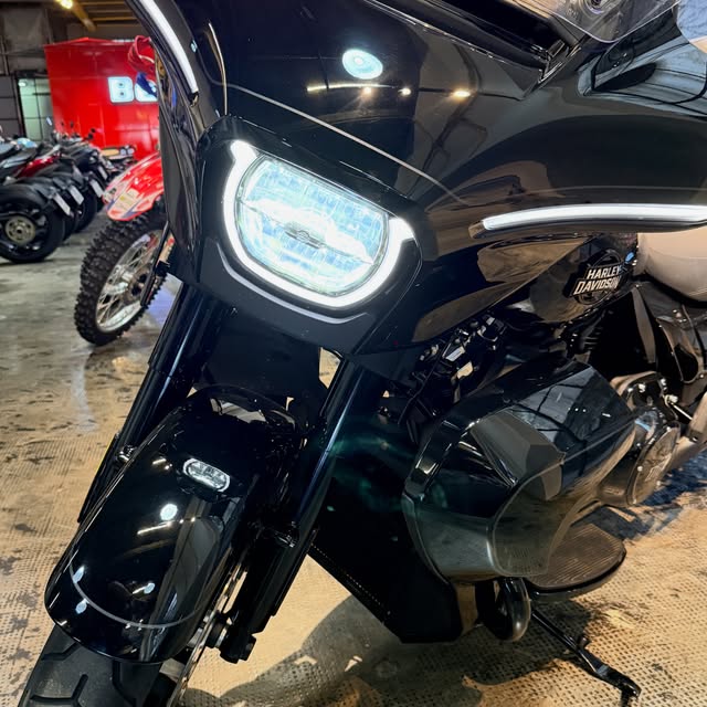 HARLEY-DAVIDSON STREET GLIDE ULTRA - Imagem 7