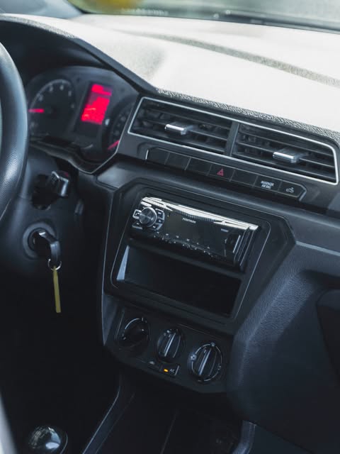 VOLKSWAGEN SAVEIRO ROBUST - Imagem 13