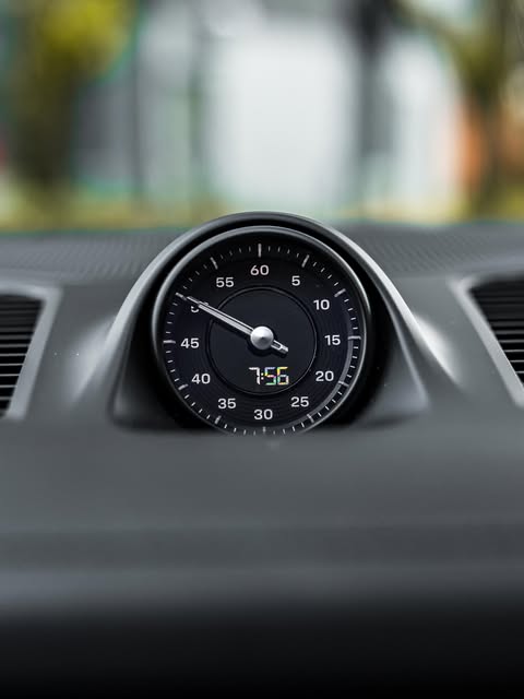 PORSCHE CAYENNE COUPÉ E-HYBRID - Imagem 11
