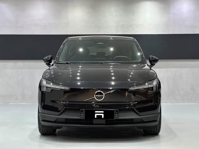 VOLVO EX30 PLUS - Imagem 10