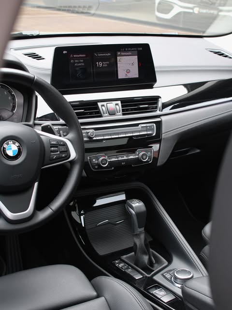 BMW X1 X-LINE 20I - Imagem 7