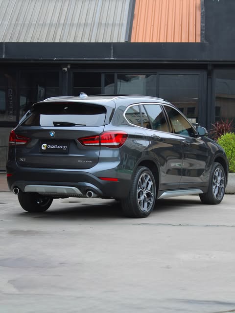 BMW X1 X-LINE 20I - Imagem 10