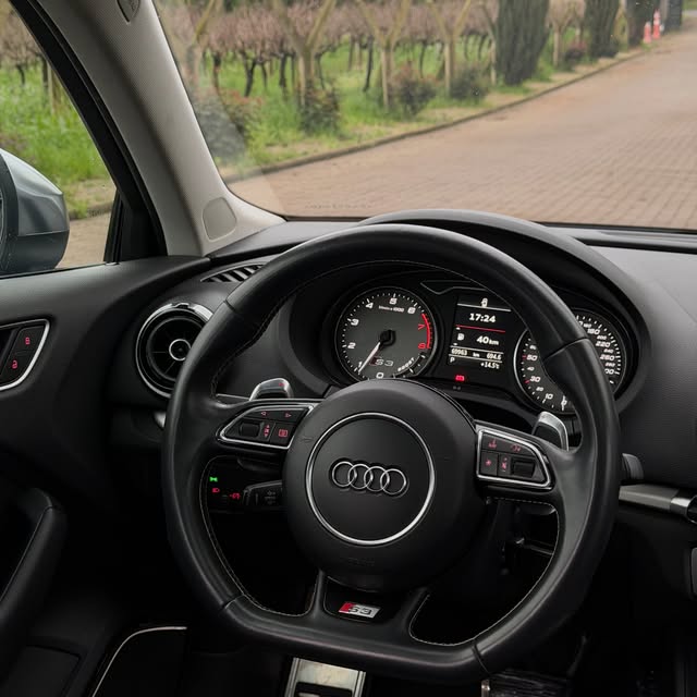 AUDI S3 - Imagem 12