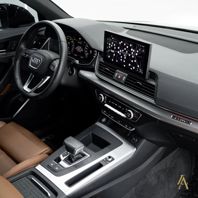 AUDI Q5 SPORTBACK PERFORMANCE S-LINE - Imagem 5
