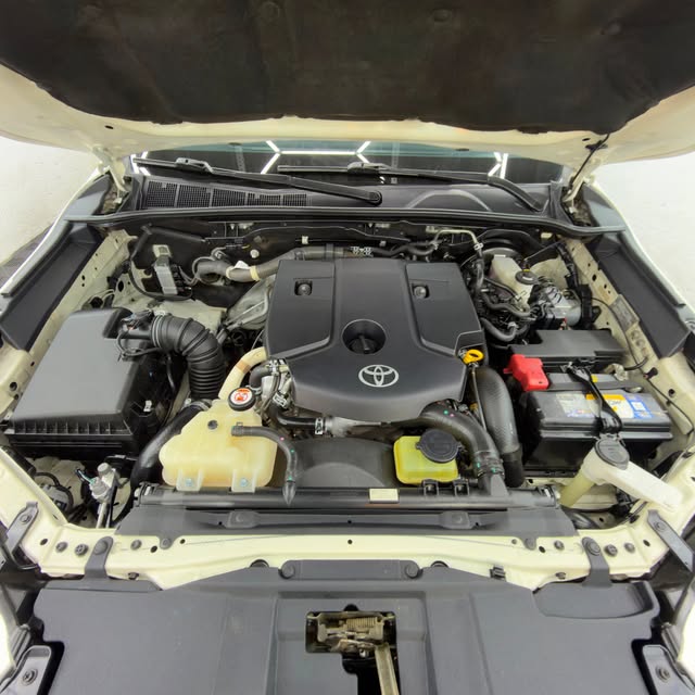 TOYOTA HILUX SRX - Imagem 16