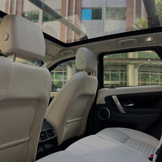 LAND ROVER DISCOVERY SPORT D200 S MHEV - Imagem 11