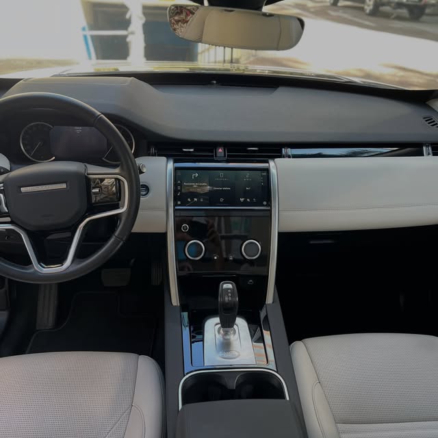 LAND ROVER DISCOVERY SPORT D200 S MHEV - Imagem 7
