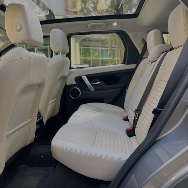 LAND ROVER DISCOVERY SPORT D200 S MHEV - Imagem 9