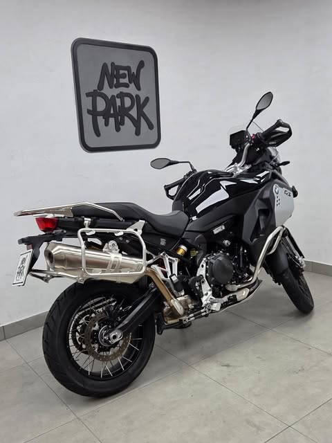 BMW F 900 GS ADVENTURE PLUS - Imagem 1