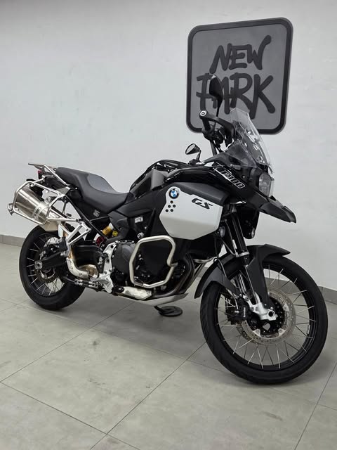 BMW F 900 GS ADVENTURE PLUS - Imagem 3