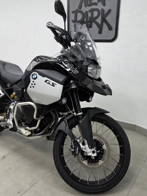 BMW F 900 GS ADVENTURE PLUS - Imagem 7