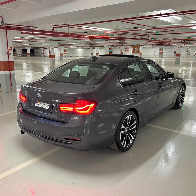 BMW 320I SPORT GP PLUS - Imagem 4