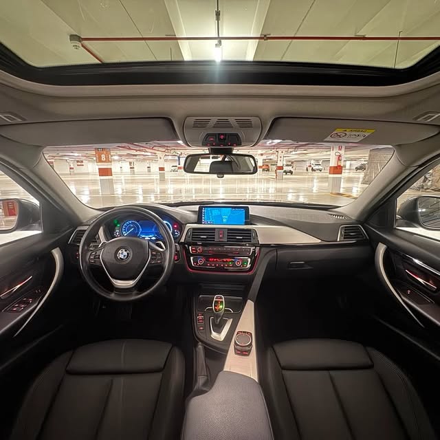 BMW 320I SPORT GP PLUS - Imagem 7