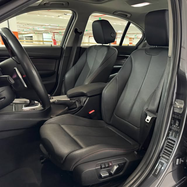 BMW 320I SPORT GP PLUS - Imagem 9