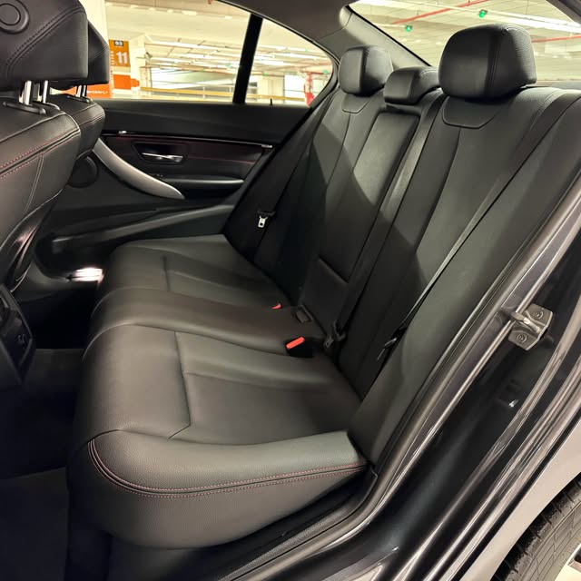 BMW 320I SPORT GP PLUS - Imagem 10