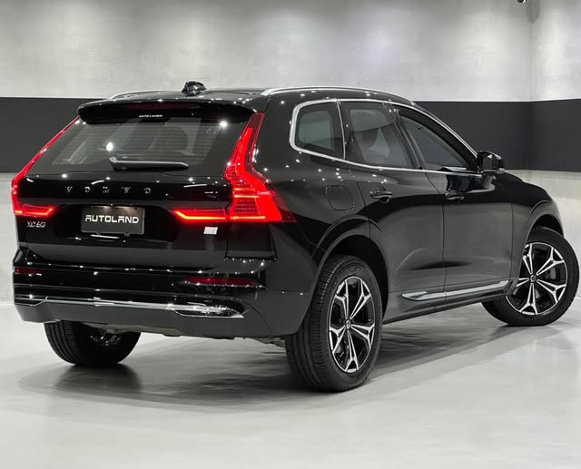 VOLVO XC60 T8 RECHARGE INSCRIPTION EXPRESSION - Imagem 5