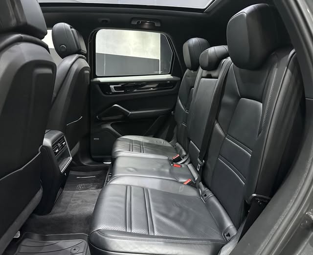 PORSCHE CAYENNE 3.0 V6 HYBRID AWD TIPTRONIC S - Imagem 8