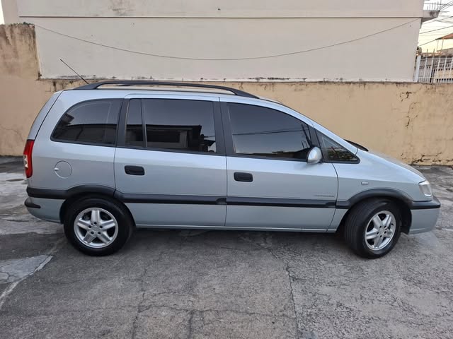 GM ZAFIRA EXPRESSION - Imagem 3