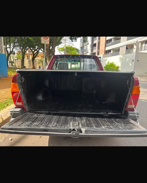 VOLKSWAGEN SAVEIRO - Imagem 13