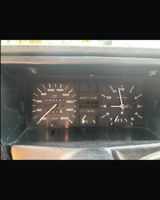 VOLKSWAGEN SAVEIRO - Imagem 16
