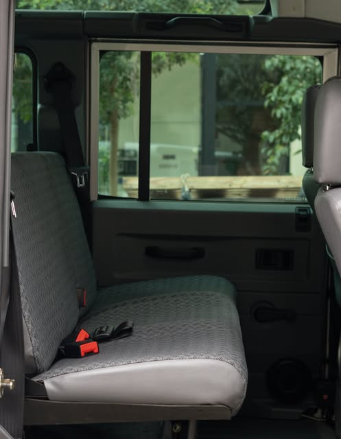 LAND ROVER DEFENDER 110 CSW - Imagem 7