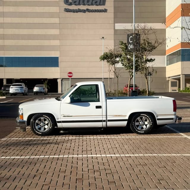 CHEVROLET SILVERADO - Imagem 3