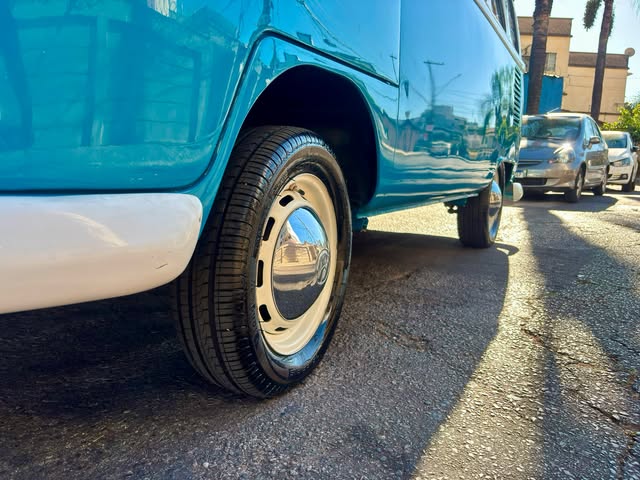 VOLKSWAGEN KOMBI - Imagem 4