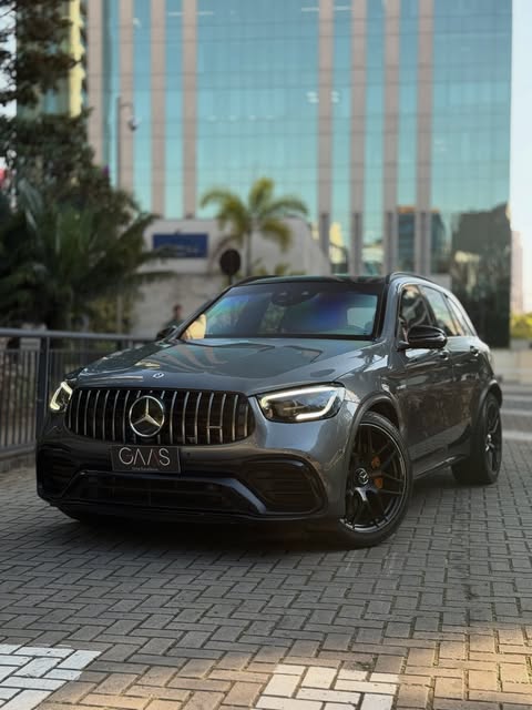 MERCEDES-BENZ GLC AMG GLC 63 - Imagem 1