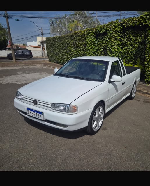 VOLKSWAGEN SAVEIRO GL - Imagem 11