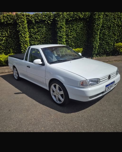 VOLKSWAGEN SAVEIRO GL - Imagem 12