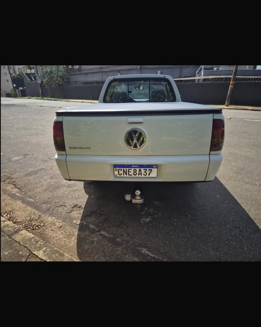 VOLKSWAGEN SAVEIRO GL - Imagem 17