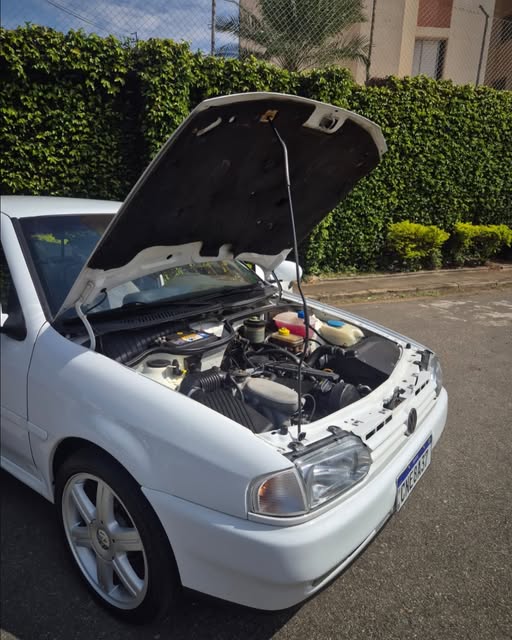 VOLKSWAGEN SAVEIRO GL - Imagem 9