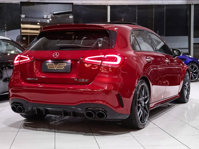 MERCEDES-BENZ A 45 AMG AMG - Imagem 3